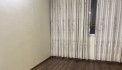 Cho thuê căn hộ tầng 3 tập thể ngõ 36 Lương Đình Của, Đống Đa, 6 Triệu